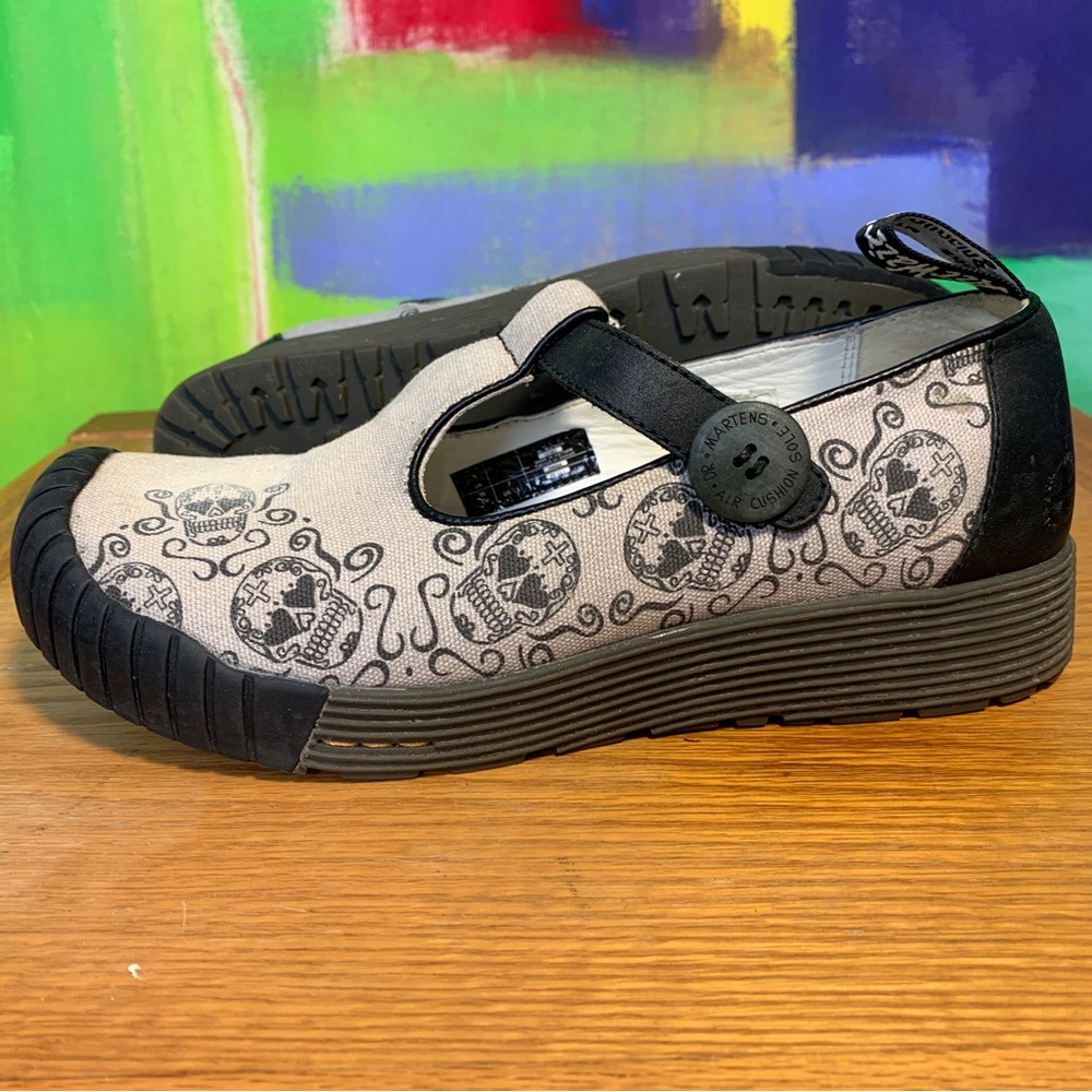 Dr. Martens Day of the Dead Mary Jane Canvas and Leather Shoes. Size 7 - 7.5.